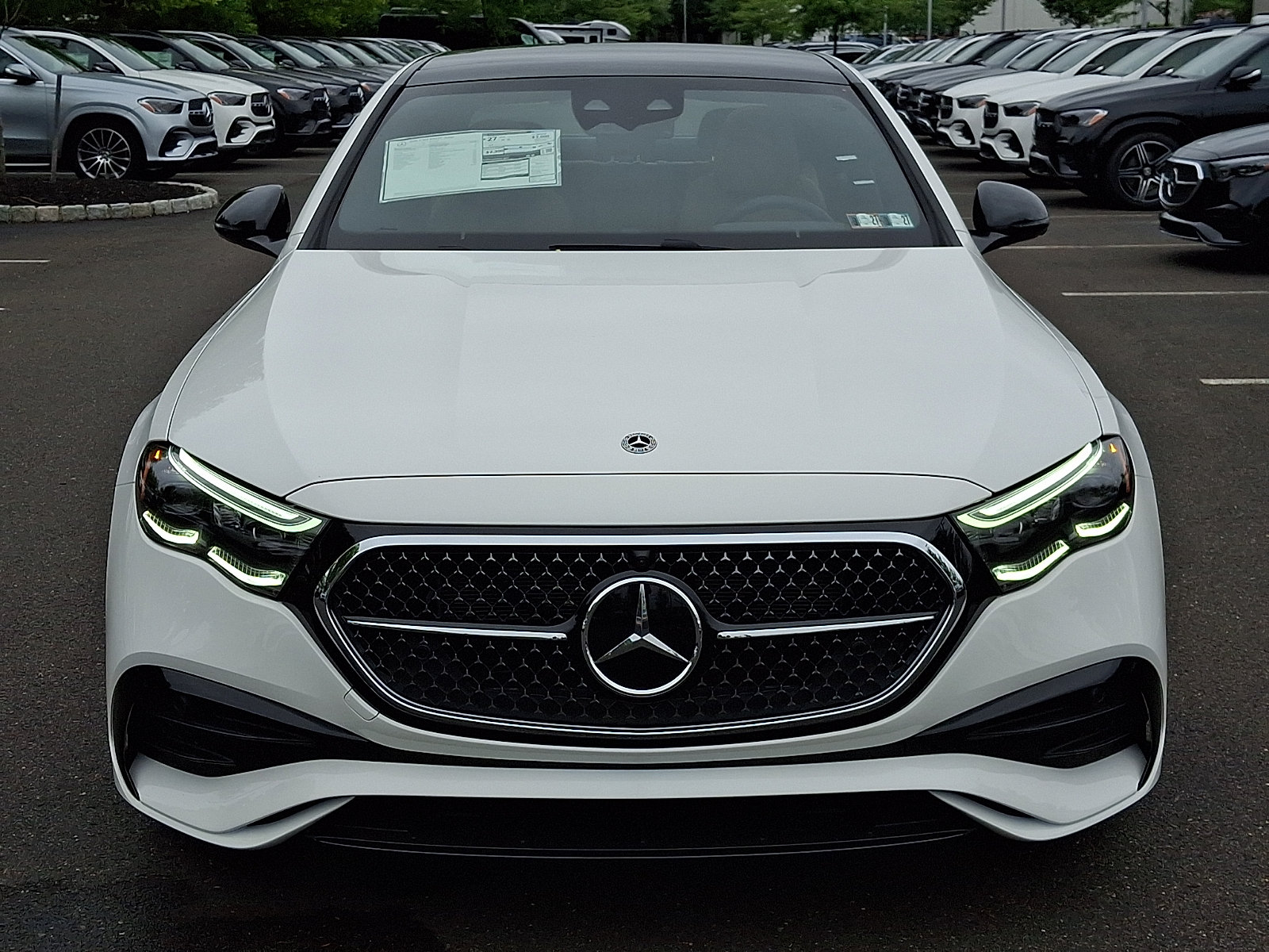 New 2026 Mercedes-Benz E 350 4MATIC Sedan image 2