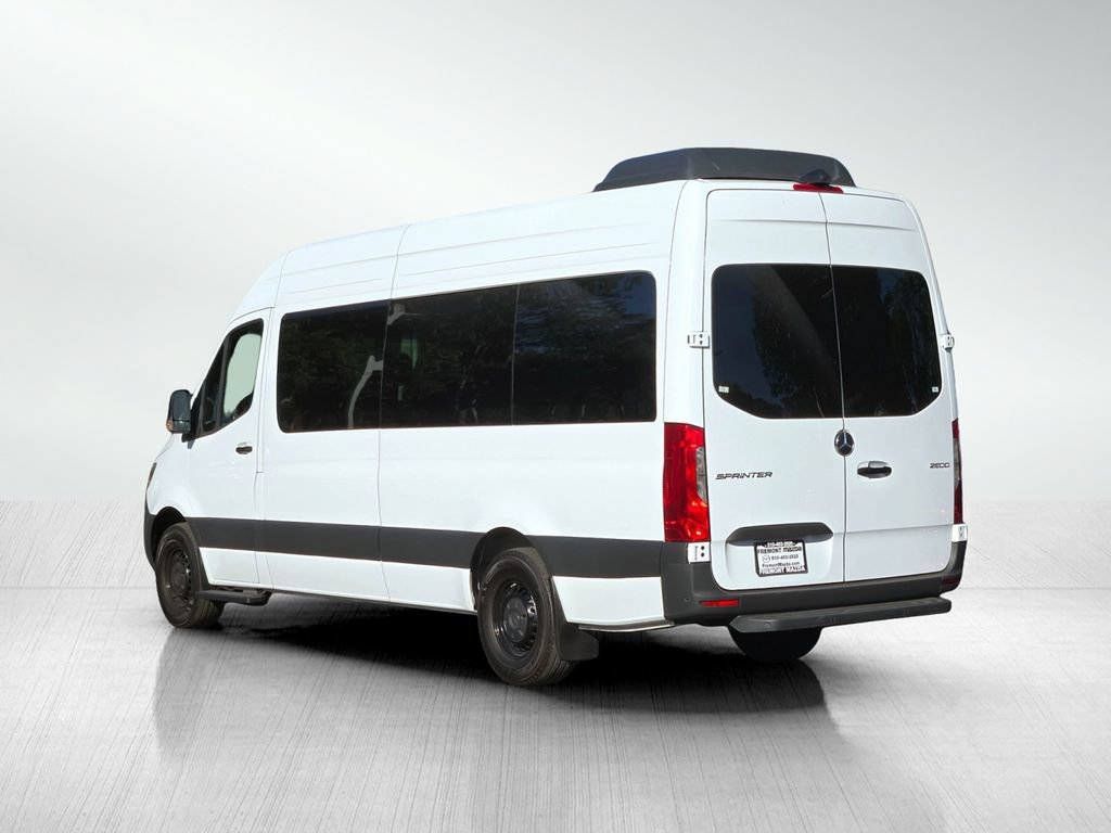 Used 2024 Mercedes-Benz Sprinter 2500 image 6