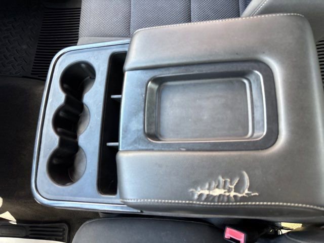 Used 2018 Chevrolet Silverado 1500 LT w/ LT Eassist Package RWD image 32