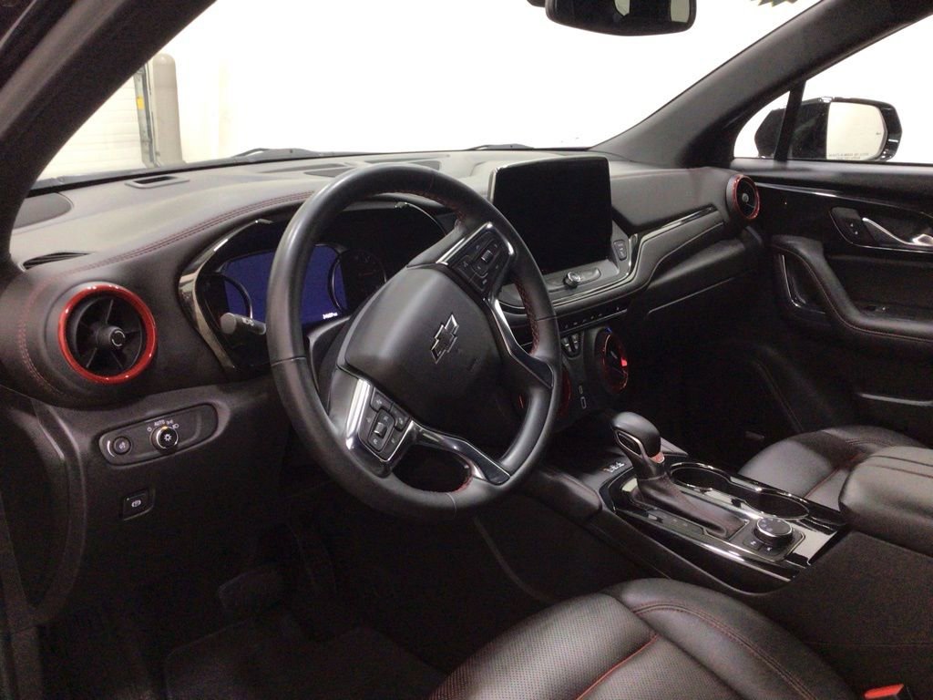 Used 2023 Chevrolet Blazer RS image 9