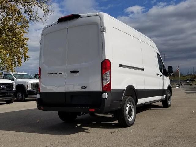 New 2026 Ford Transit 250 148 Medium Roof w/ Load Area Protection Package image 5