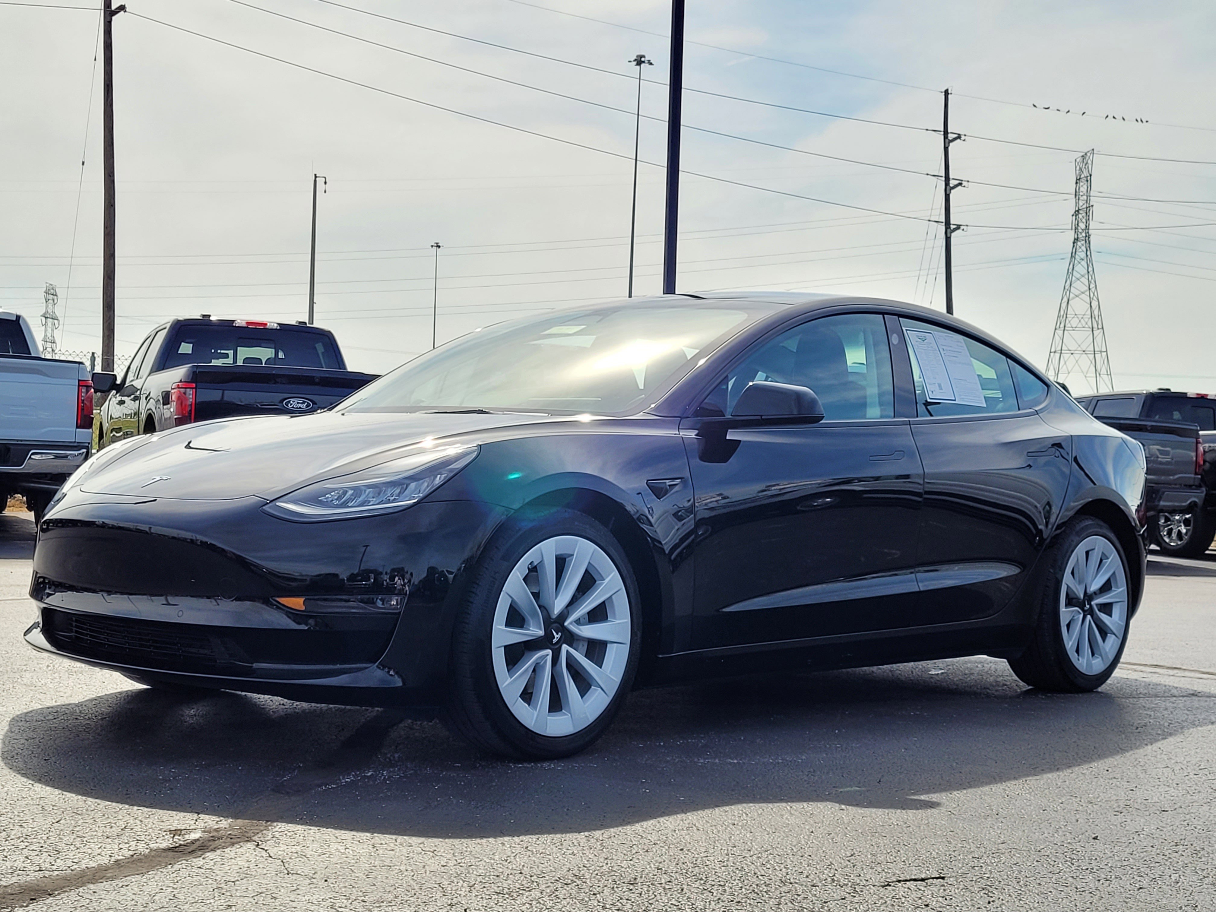 Used 2022 Tesla Model 3 Long Range AWD/4WD image 8
