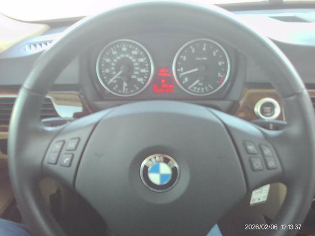 Used 2006 BMW 330i Sedan image 11