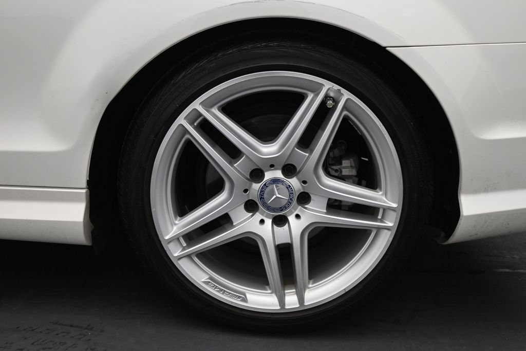 Used 2013 Mercedes-Benz C 250 Coupe image 17