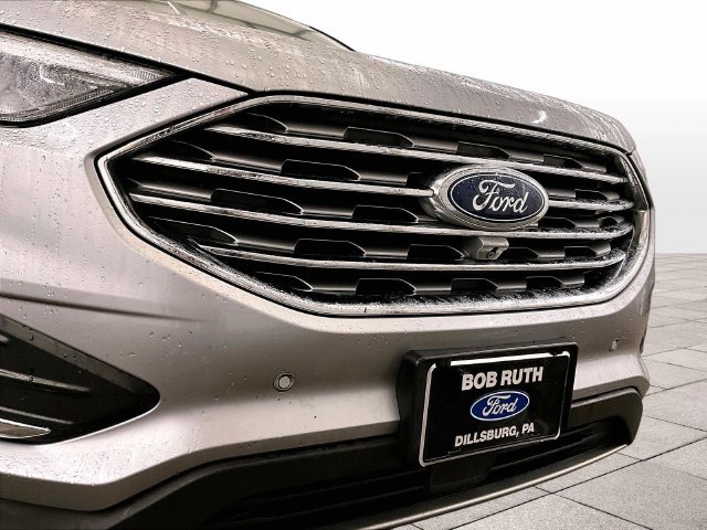 Used 2022 Ford Edge Titanium w/ Equipment Group 301A AWD/4WD image 29