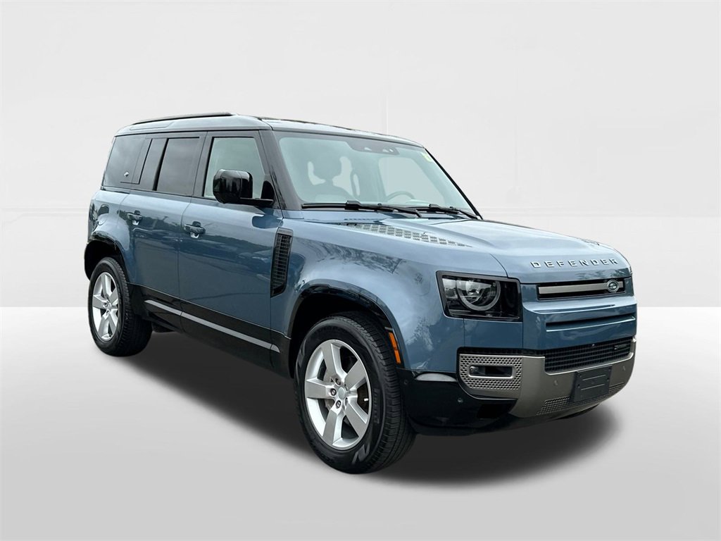 Certified 2023 Land Rover Defender 110 X-Dynamic SE image 5