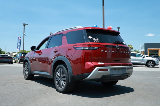 Used 2022 Nissan Pathfinder SL w/ SL Premium Package FWD image 8