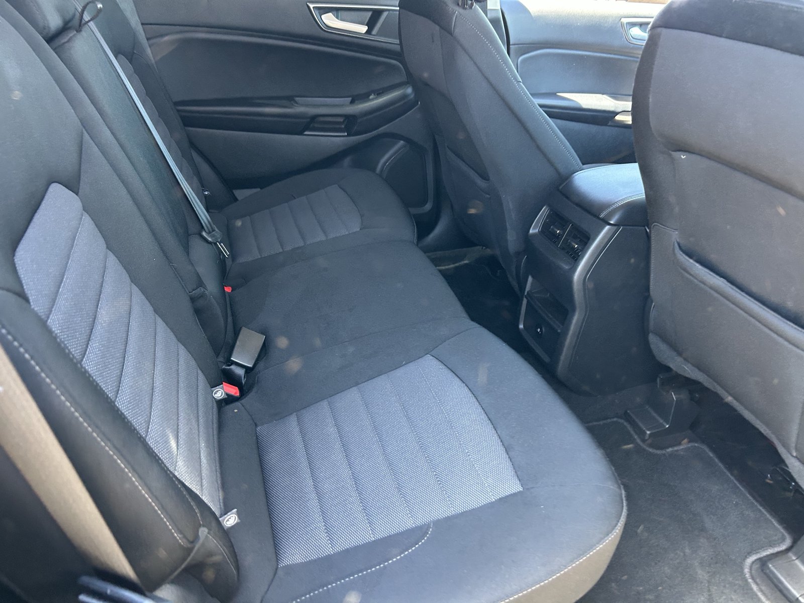 Used 2023 Ford Edge SE AWD/4WD image 14