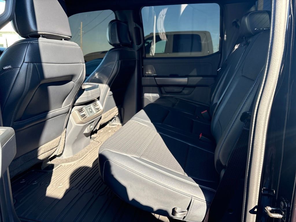 Used 2025 Ford F150 Lariat w/ Equipment Group 501A Mid image 20