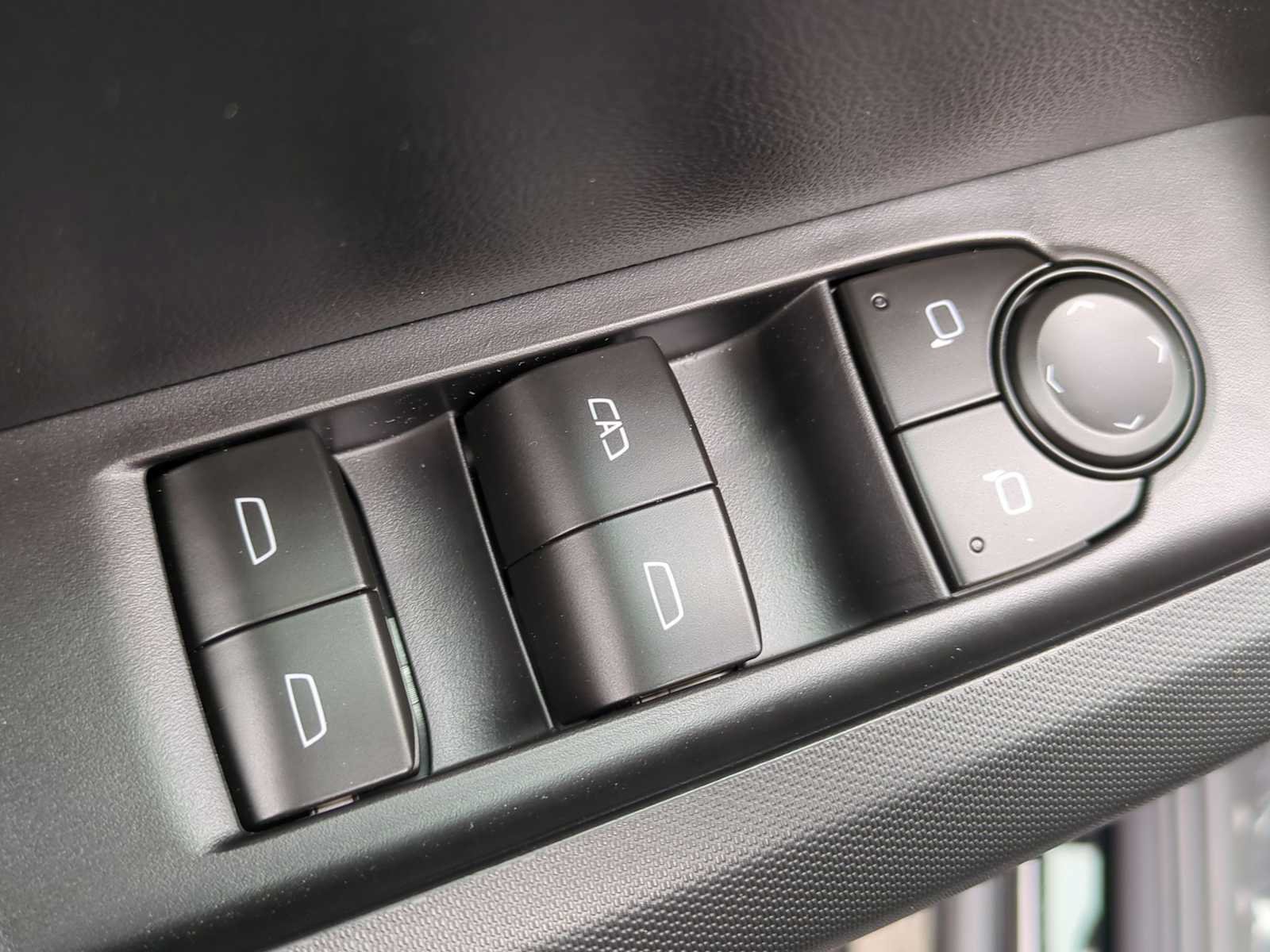 New 2026 Chevrolet Colorado LT RWD image 11