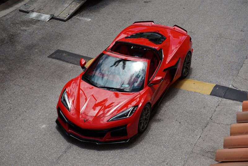 Used 2024 Chevrolet Corvette Z06 w/ Stealth Interior Trim Package RWD image 61