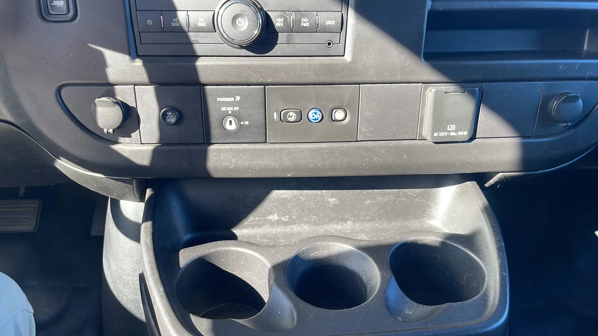 Used 2021 Chevrolet Express 2500 w/ Driver Convenience Package image 19