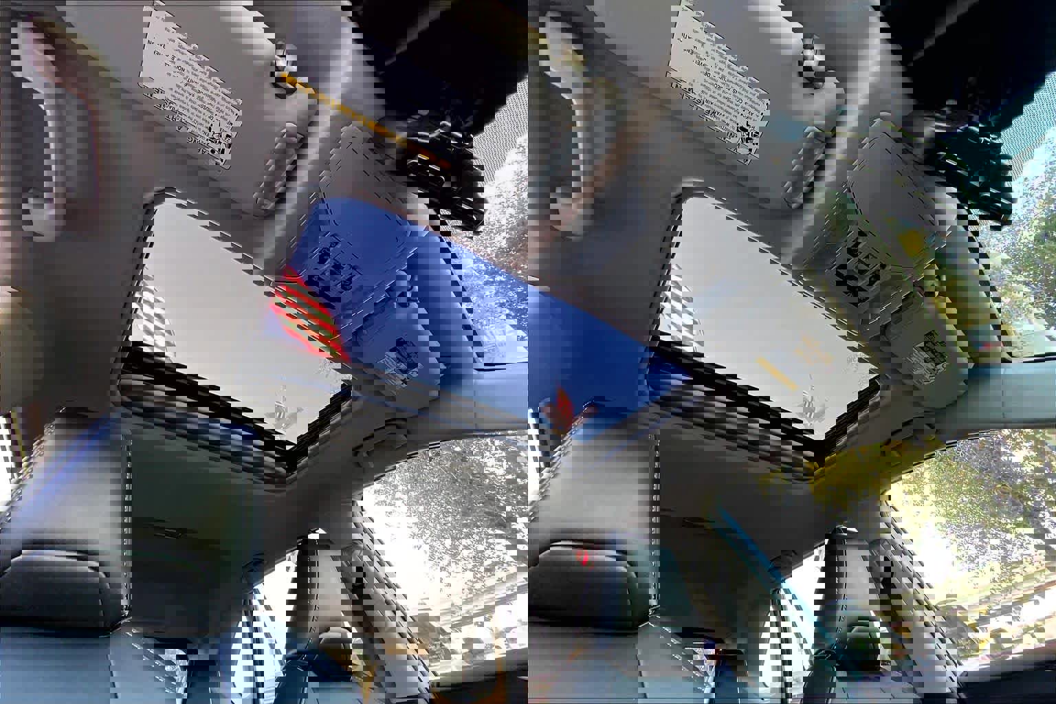 Used 2019 Toyota RAV4 XLE Premium image 10