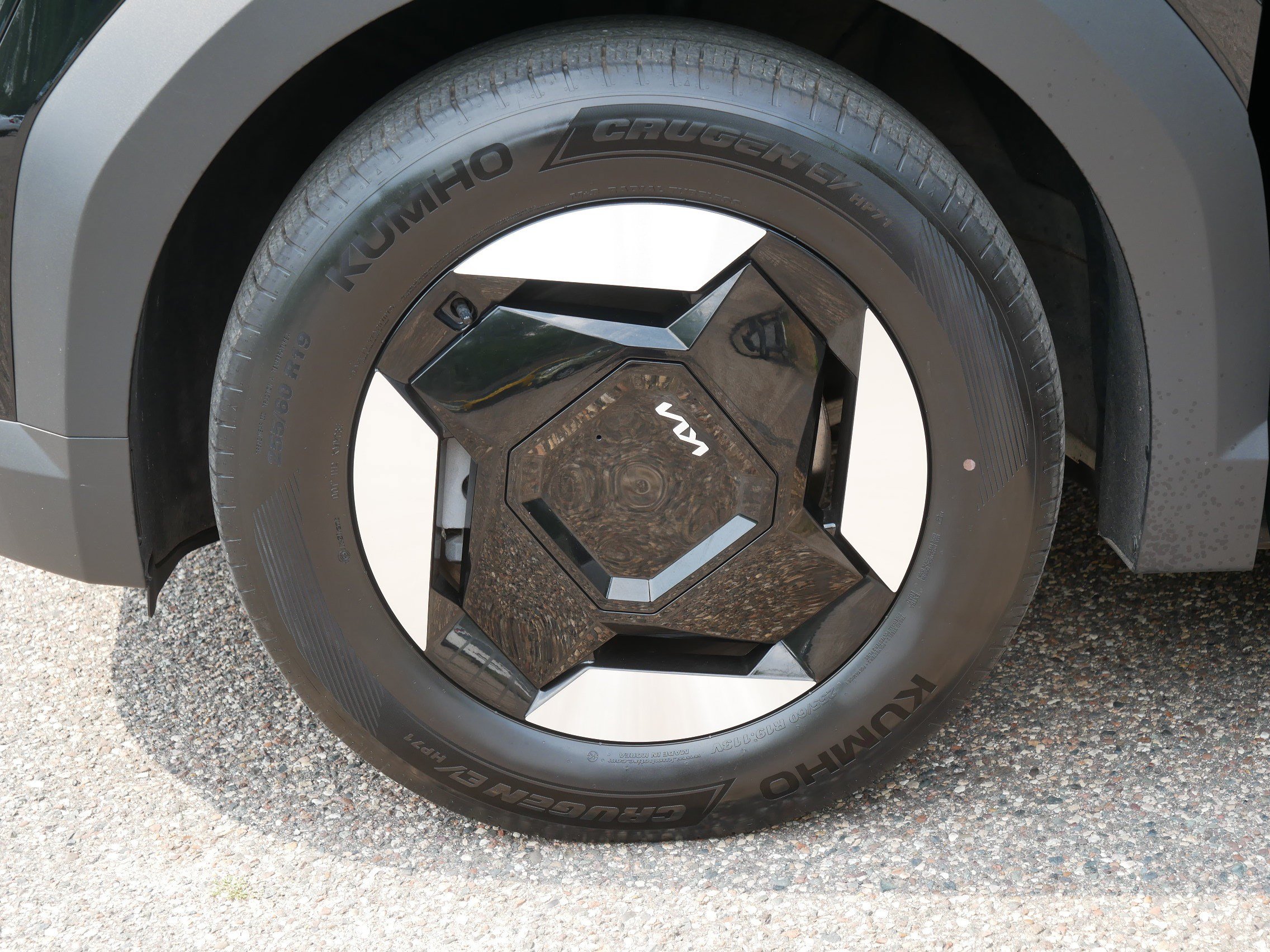 Certified 2024 Kia EV9 Wind AWD/4WD image 15