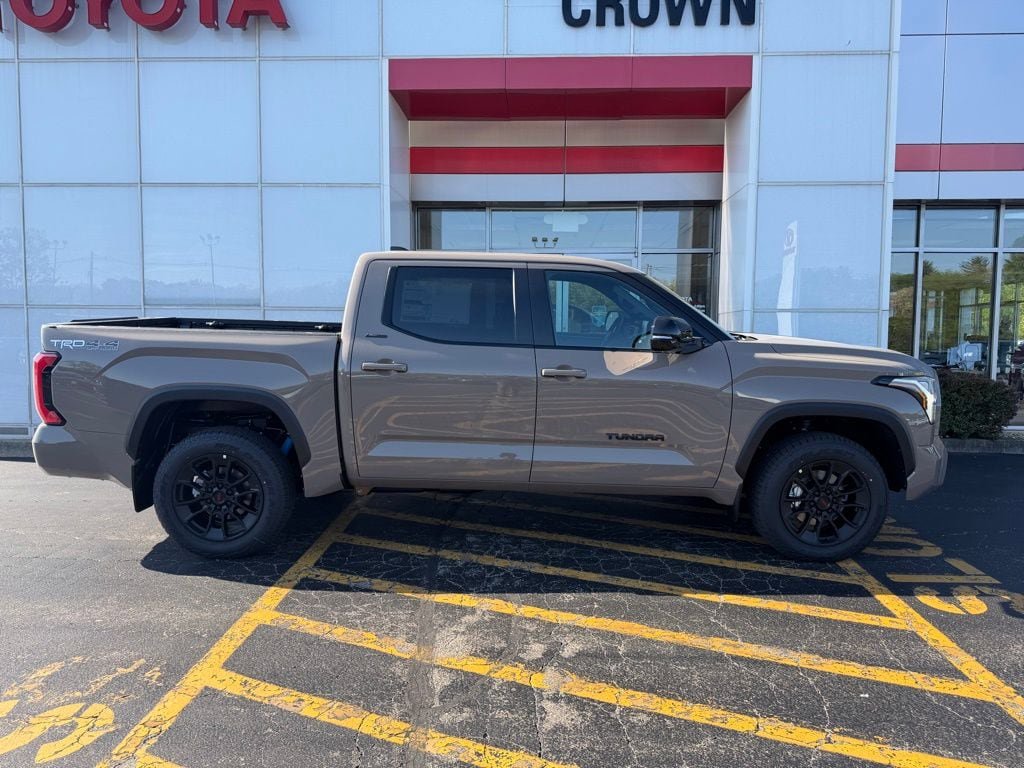 New 2026 Toyota Tundra Limited AWD/4WD image 4
