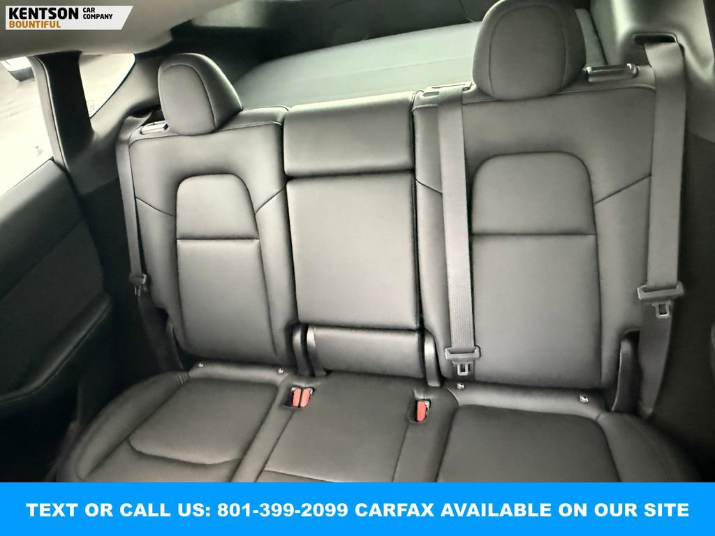 Used 2024 Tesla Model Y Long Range image 32