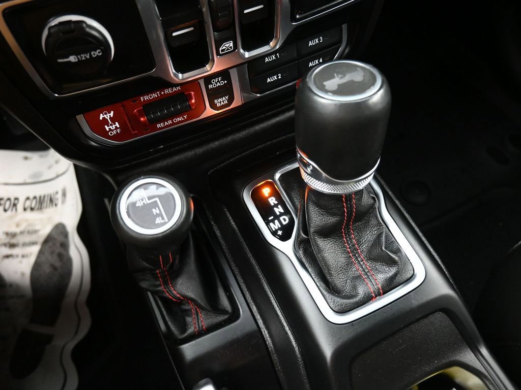 Used 2023 Jeep Wrangler Unlimited Rubicon image 16