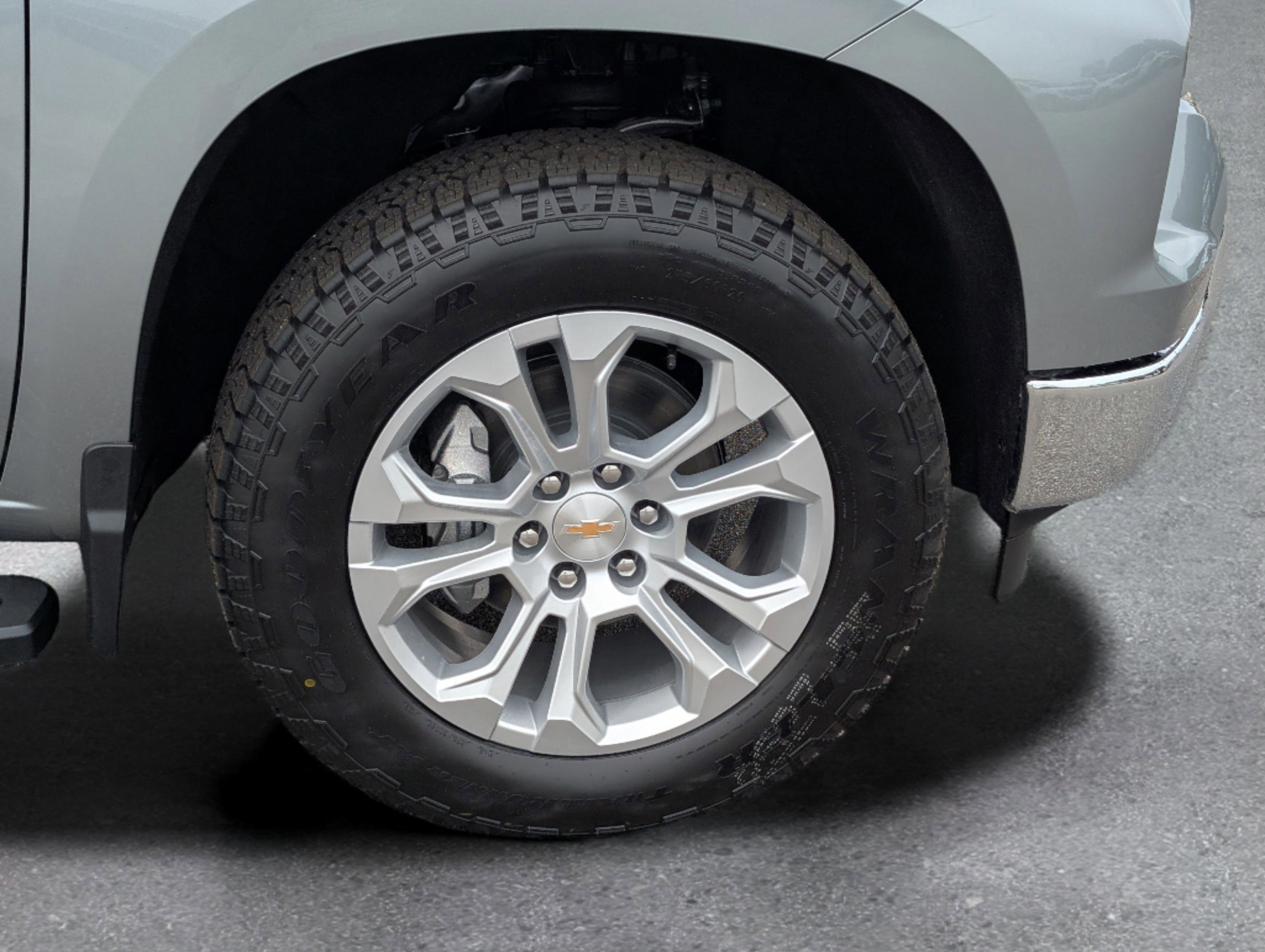 New 2026 Chevrolet Silverado 1500 LTZ w/ LTZ Premium Package image 6