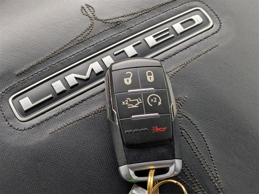 Used 2020 RAM 2500 Limited image 35