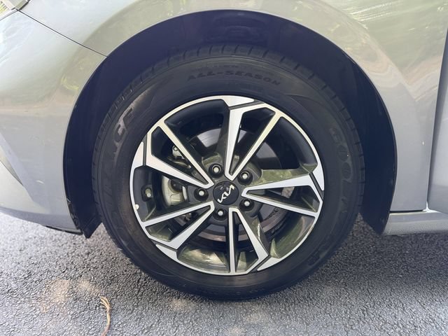 Certified 2024 Kia Forte LXS FWD image 34