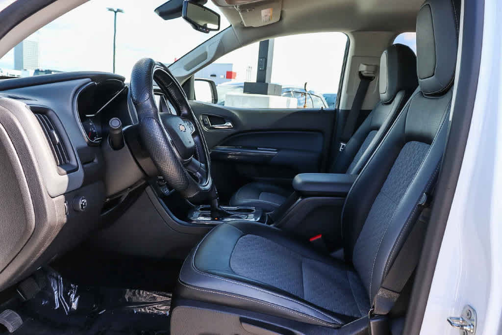 Used 2016 Chevrolet Colorado Z71 RWD image 16