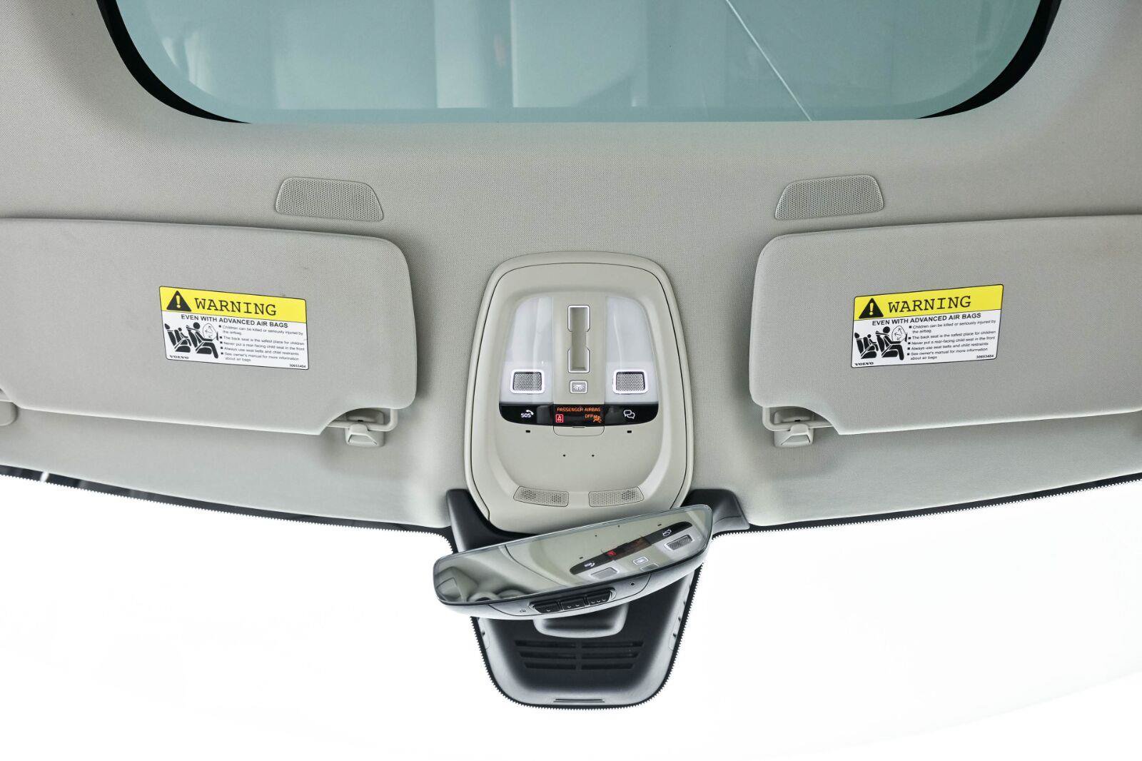 Certified 2023 Volvo XC90 B6 Plus AWD/4WD image 17