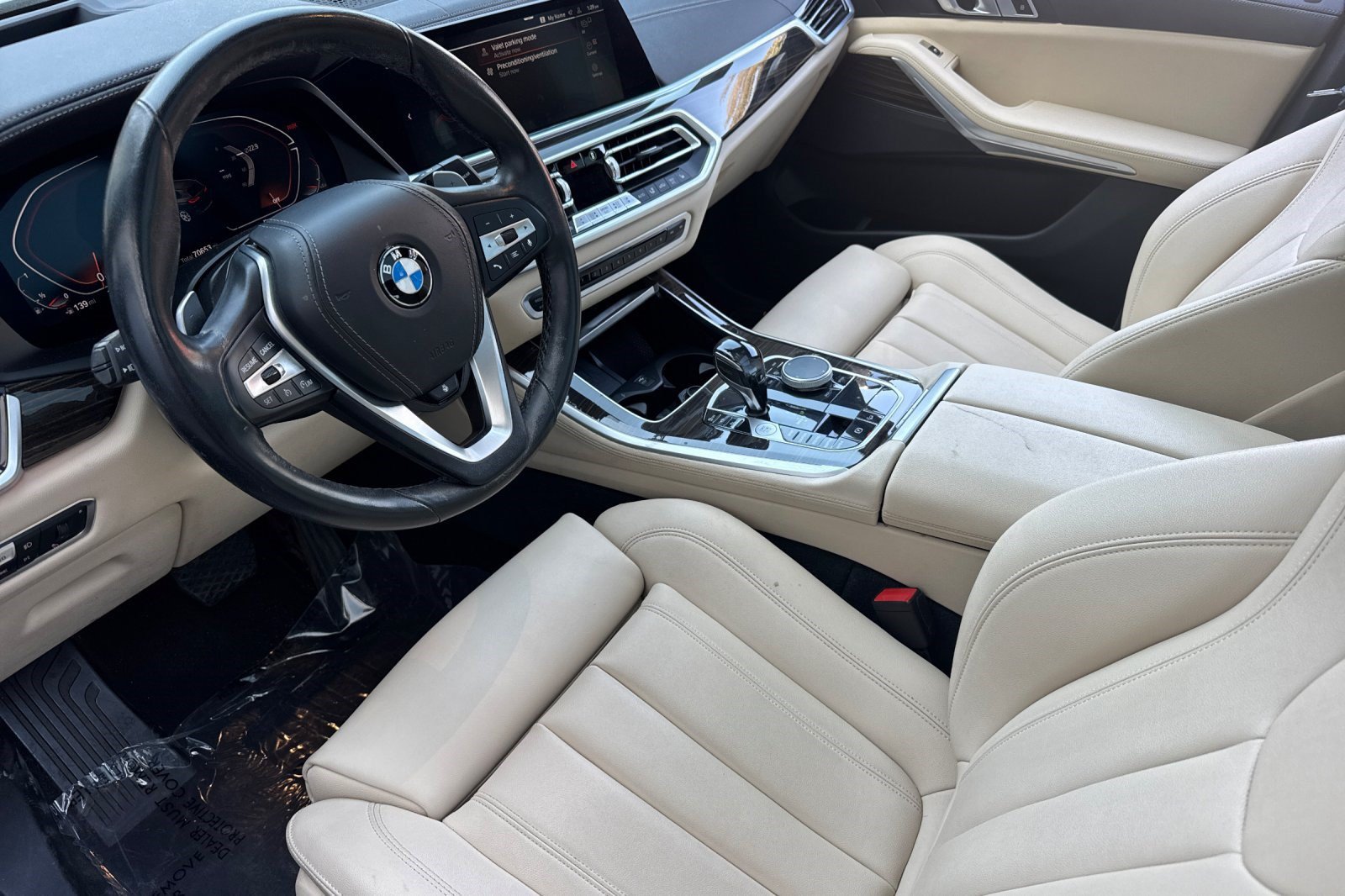Used 2021 BMW X5 xDrive40i w/ Premium Package 3 AWD/4WD image 4
