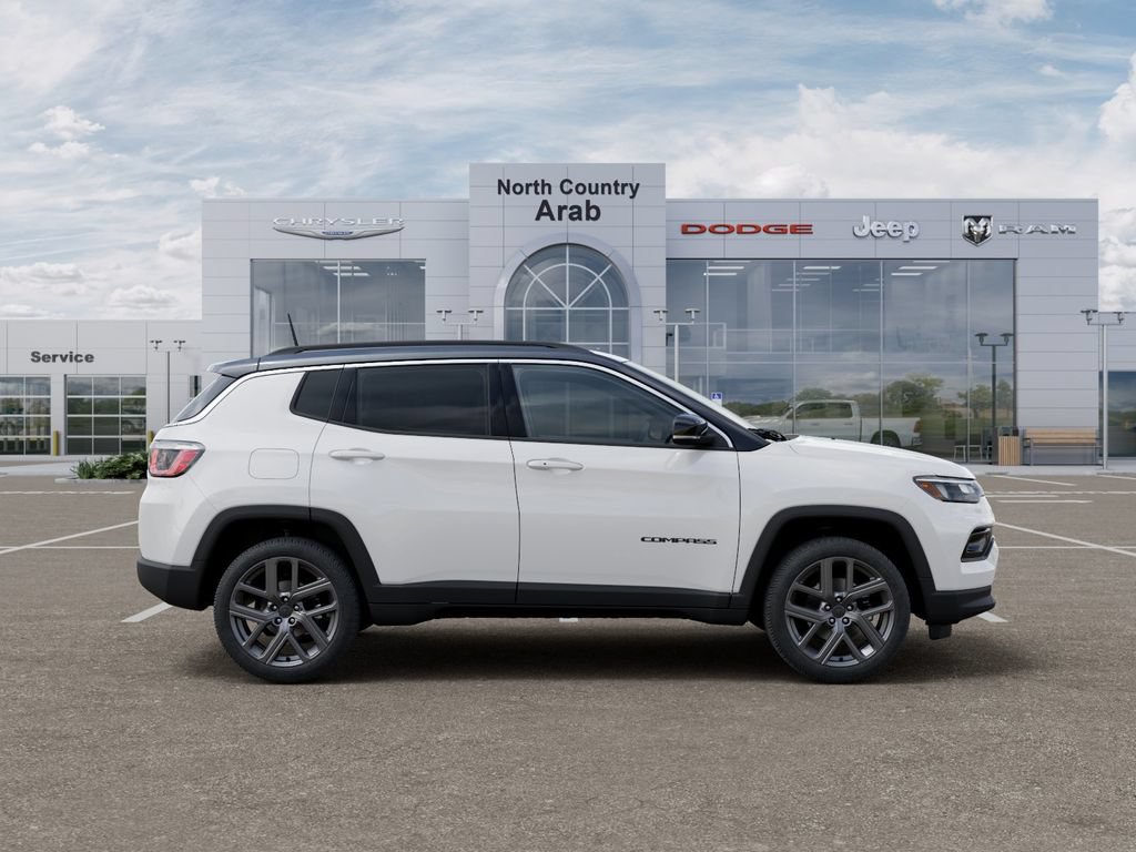 New 2026 Jeep Compass Limited w/ Sun, Sound & Navigation Group AWD/4WD image 28