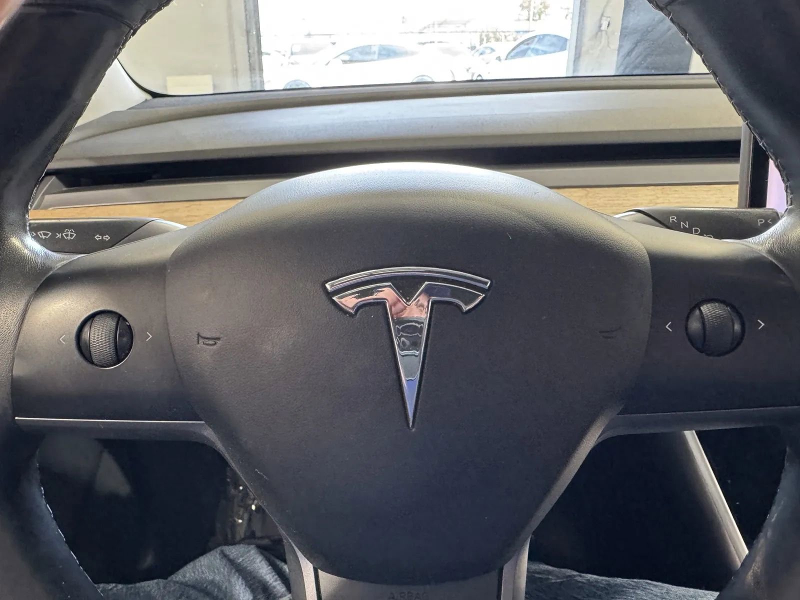 Used 2018 Tesla Model 3 Long Range RWD image 23