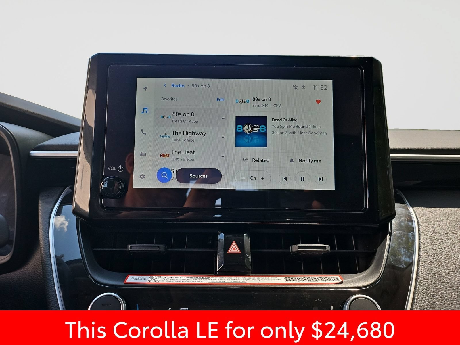 Used 2026 Toyota Corolla LE FWD image 27