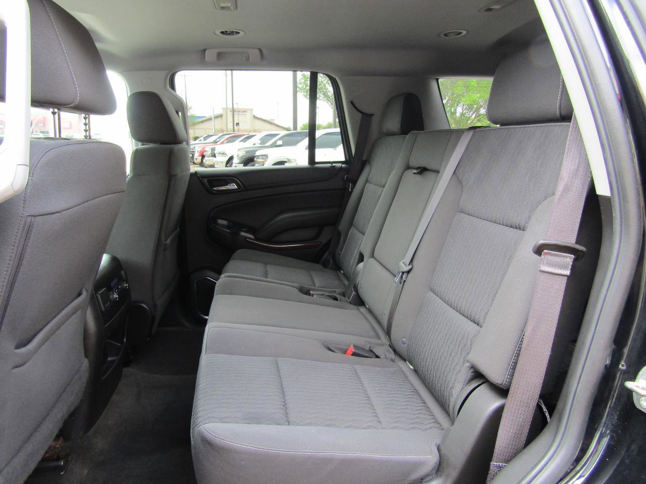 Used 2017 GMC Yukon SLE AWD/4WD image 9