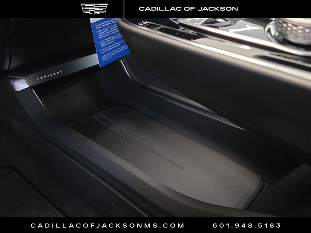 New 2026 Cadillac Lyriq V image 23