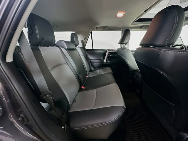 Used 2022 Toyota 4Runner SR5 Premium image 30