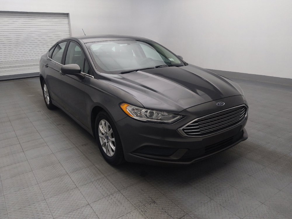 Used 2017 Ford Fusion S FWD image 13