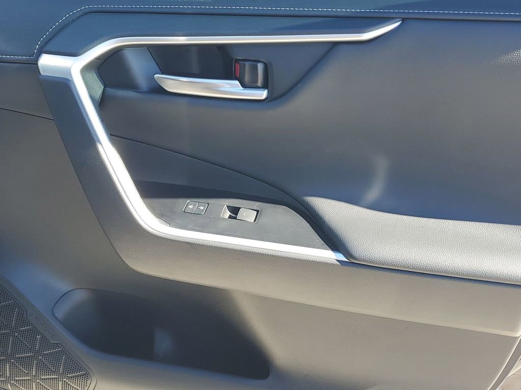 Used 2024 Toyota RAV4 Limited image 45