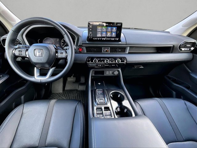 Used 2023 Honda Pilot EX-L image 16