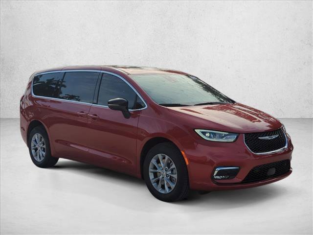 New 2025 Chrysler Pacifica Select AWD/4WD image 7