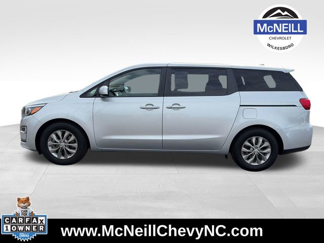 Used 2021 Kia Sedona LX image 4