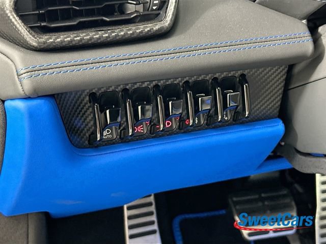 Used 2023 Lamborghini Huracan Tecnica image 16