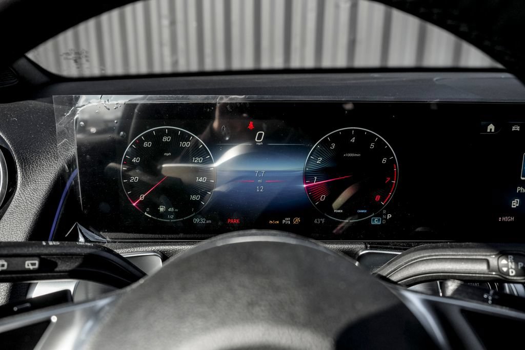 New 2026 Mercedes-Benz GLB 250 4MATIC image 13