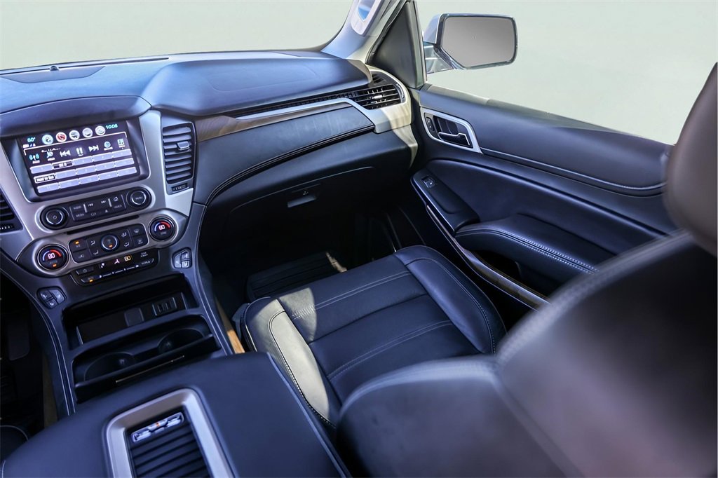 Used 2020 GMC Yukon Denali w/ Open Road Package image 32