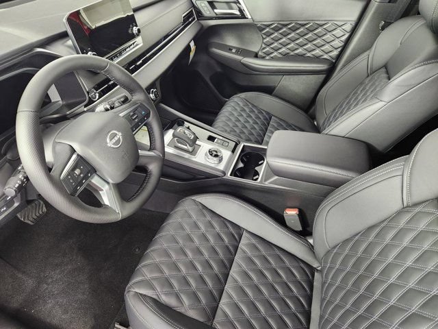 New 2026 Nissan Rogue Platinum AWD/4WD image 11