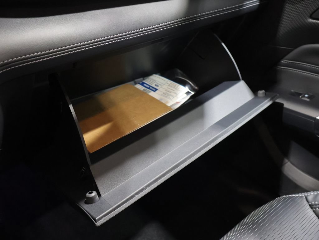 Used 2025 Ford Mustang GT Premium RWD image 32