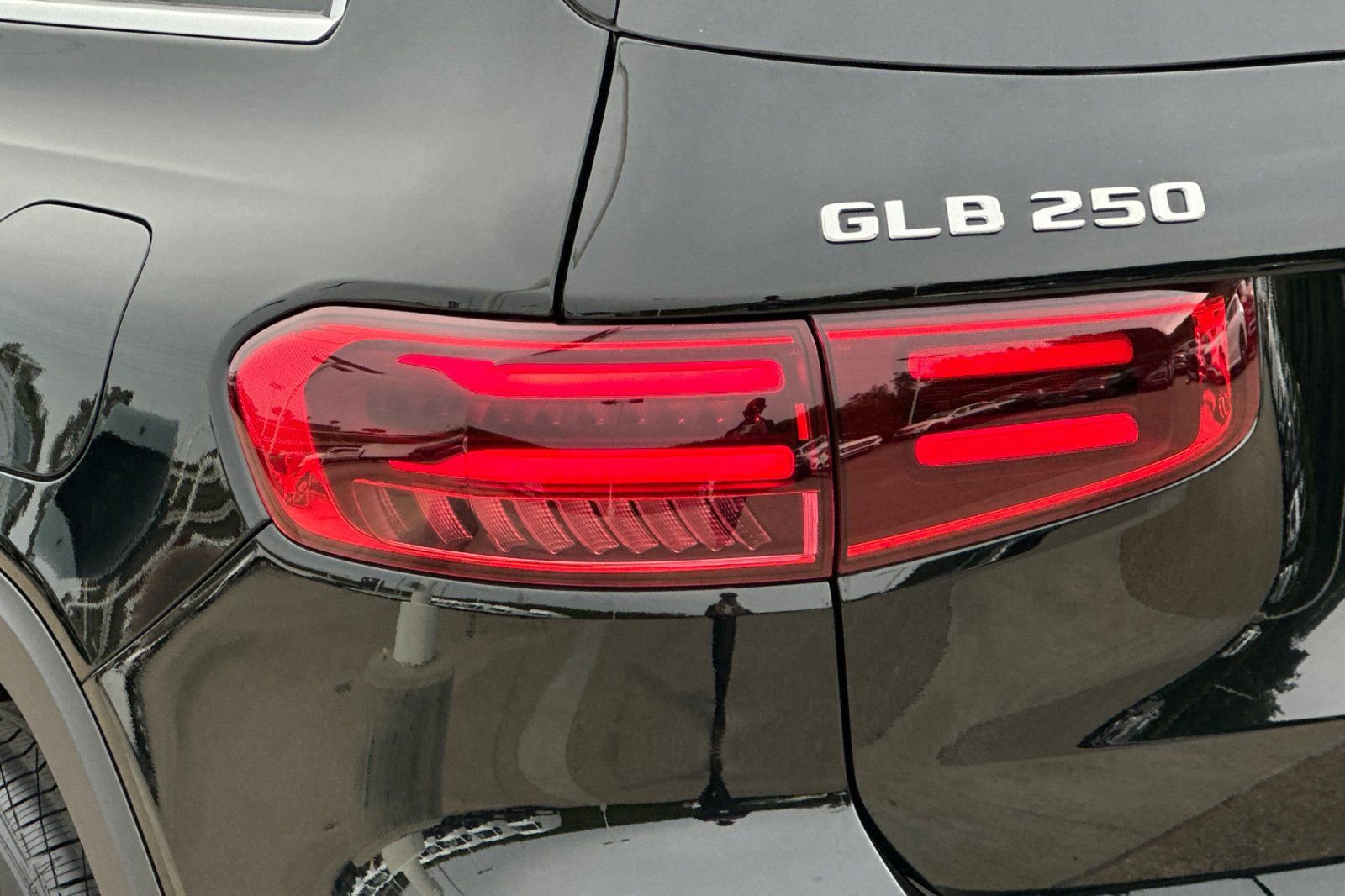 New 2026 Mercedes-Benz GLB 250 image 15