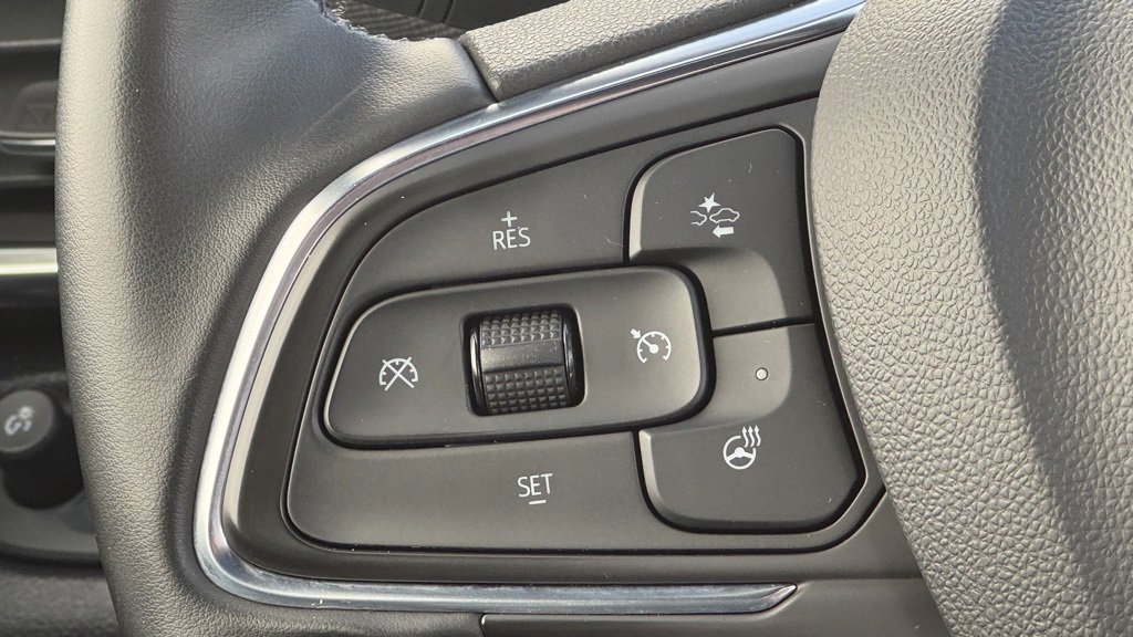 Used 2024 Buick Envista Preferred w/ Convenience I Package image 11