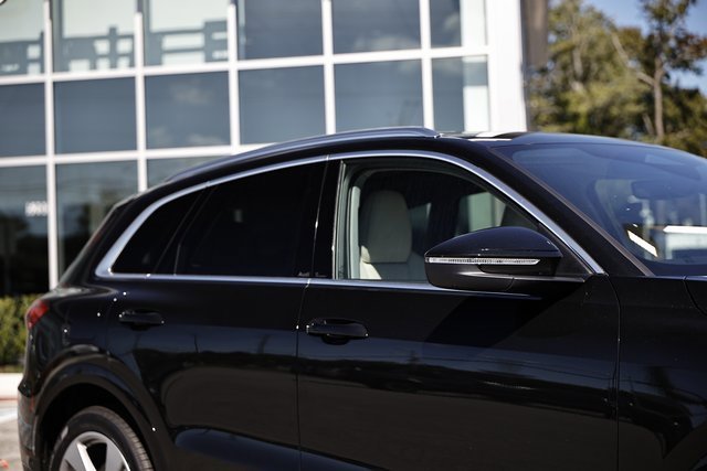 New 2025 Audi Q5 Prestige image 5