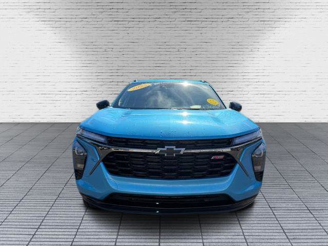 New 2025 Chevrolet Trax RS w/ Driver Confidence Package image 8