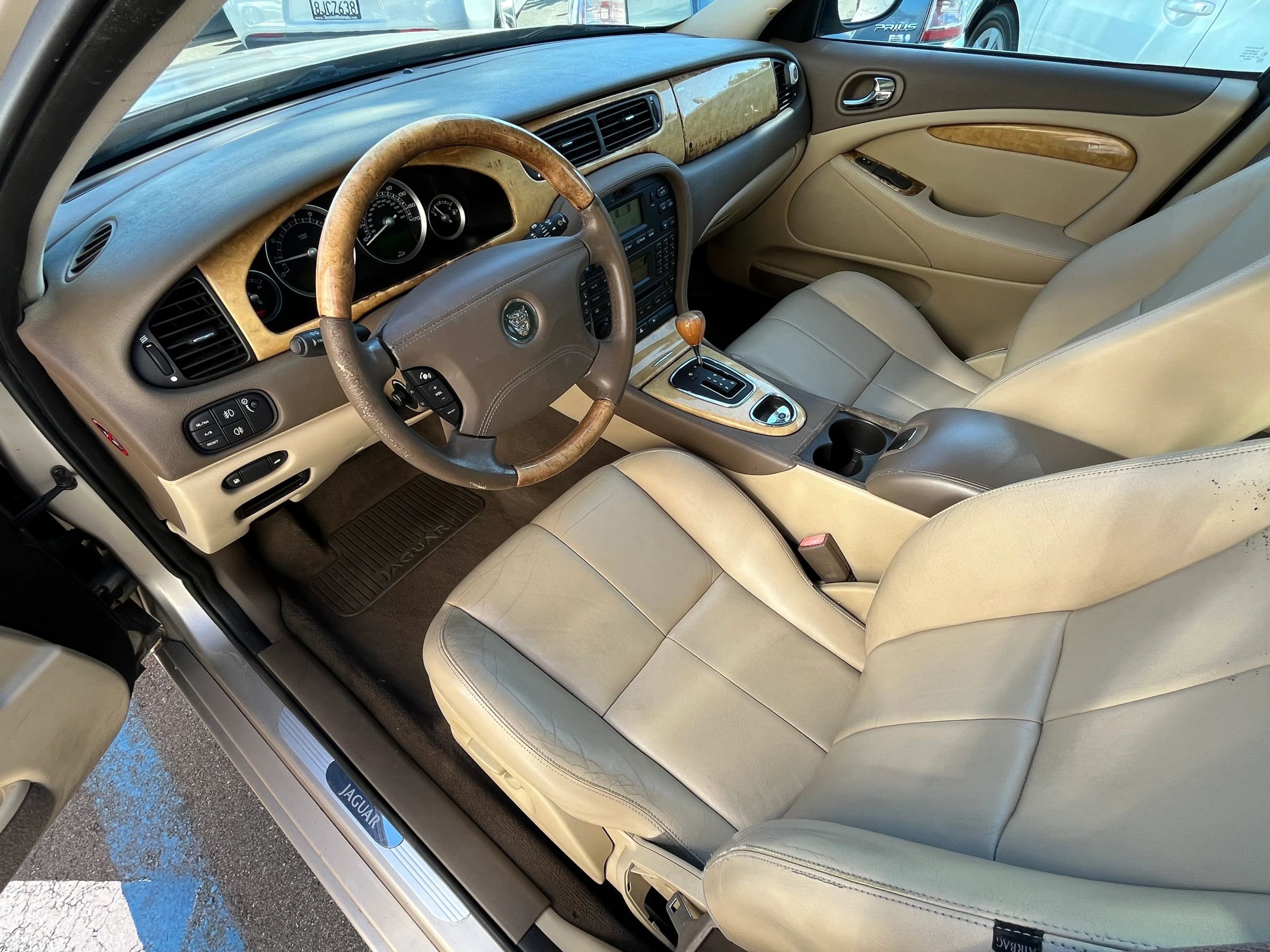 Used 2005 Jaguar S-TYPE 3.0 image 12