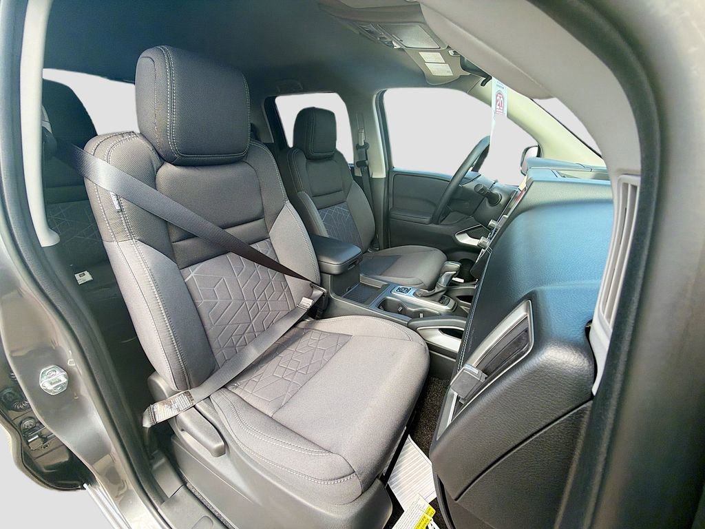 New 2026 Nissan Frontier SV w/ Tow Package image 30