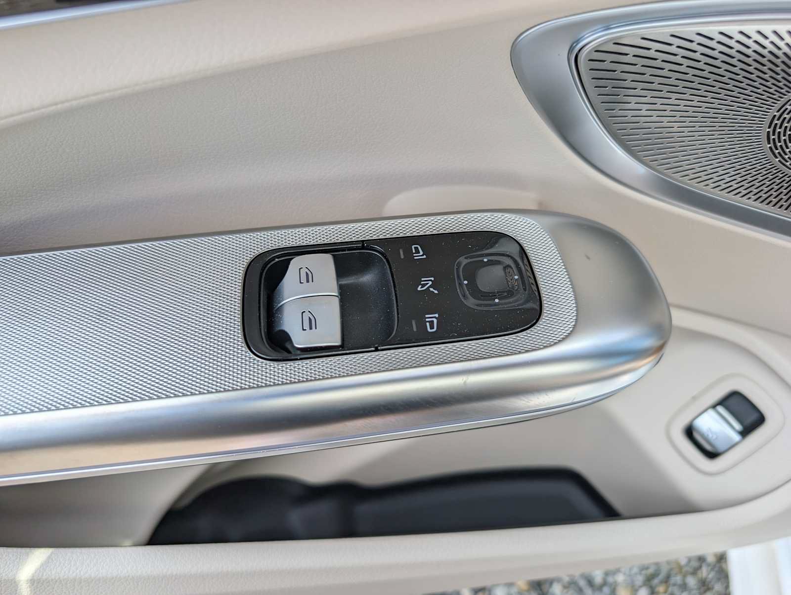 New 2026 Mercedes-Benz CLE 300 4MATIC Coupe image 28